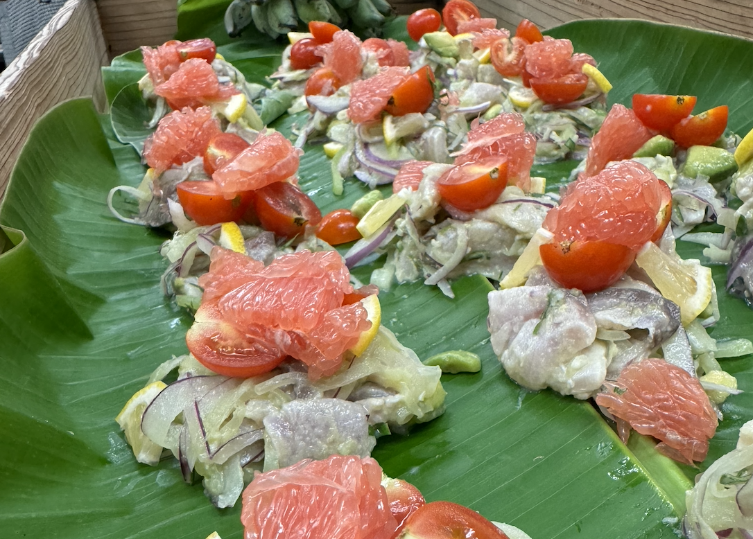 ▲地域の料理をベースに「らしさ」をひと捻り！