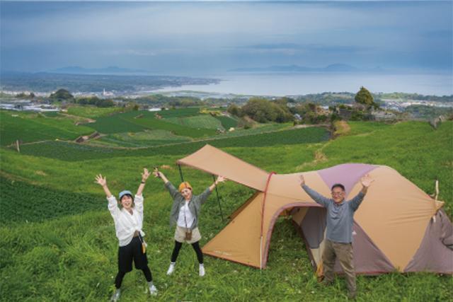 ▲「どこから来たの〜？よく寝れたかい？」「この先の畑でトマト作ってるから取りにおいで〜」地域一体を巻き込んだ結果、早朝散歩を楽しむ地元の方も声をかけてくれる。